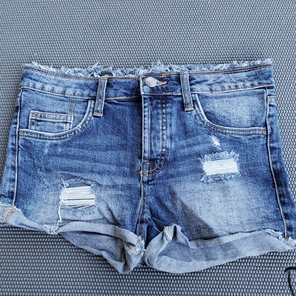 Treasure & Bond shorts